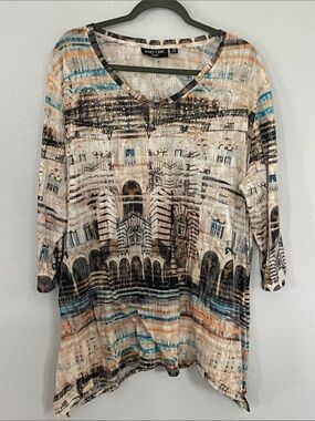 Knit Chic Lifestyle 3X Embellished‎ Cityscape Print Asymmetrical Tunic Top